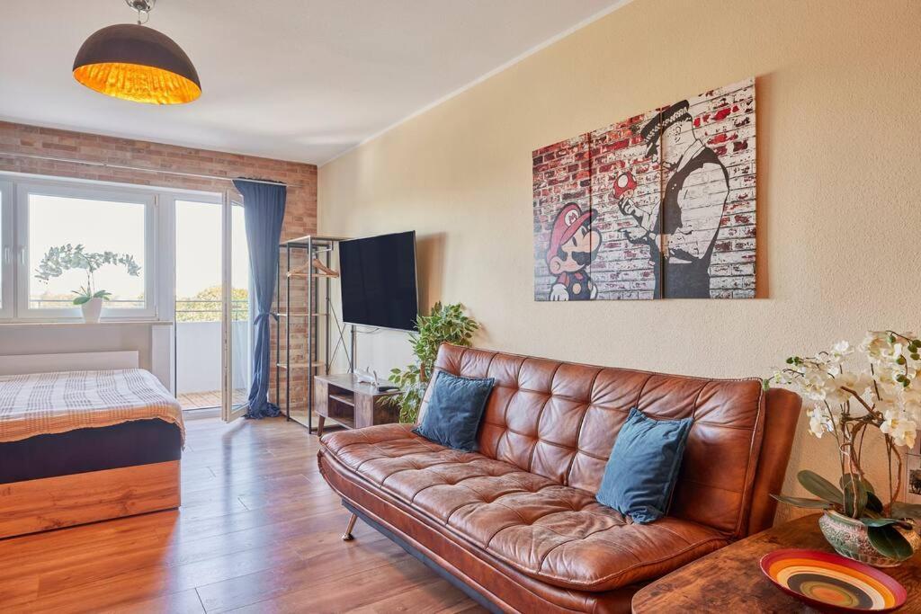 Appartamento *Neues Loft*- Nahe Frankfurter Flughafen + Bahnhof Neu-Isenburg Esterno foto